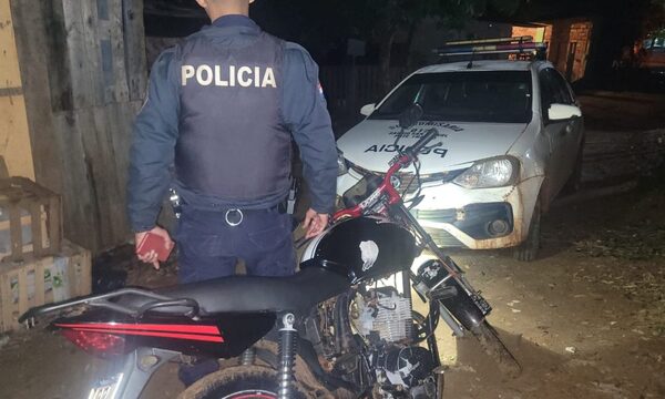 Recuperan motocicleta denunciada como robada