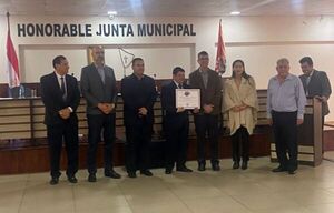 Acto de Reconocimiento al Amigo del Año y Premiación del Concurso Literario Estudiantil