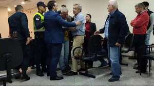Caso Sol Chávez: padre de la víctima amenazó a las acusadas - Nacionales - ABC Color