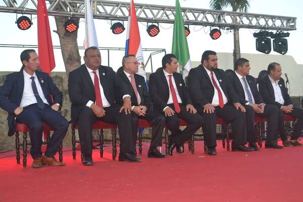 Judicializan conflicto político en la Gobernación del Alto Paraguay - Noticias del Chaco - ABC Color