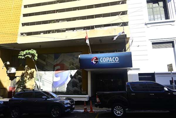 Funcionarios de Copaco cobran con retraso de más de 20 días - Nacionales - ABC Color