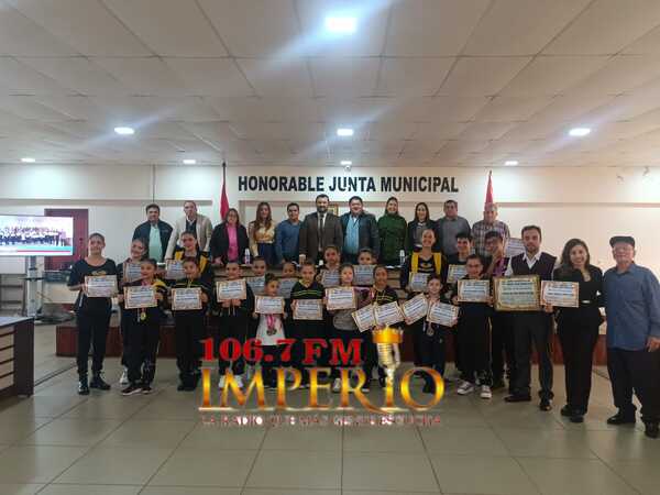 Núcleo de Arte David Sanches es homenajeado por la Junta Municipal
