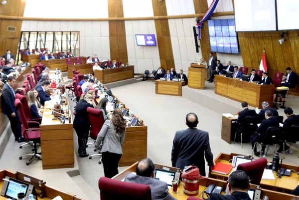 Cámara de Diputados aprueba en general proyecto de pensión universal para adultos mayores
