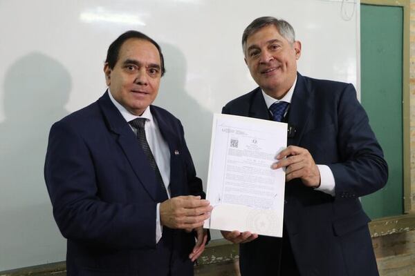 Sindicalista con cargo en el MEC: “Voy a seguir criticando las cosas que se hacen mal” - Nacionales - ABC Color