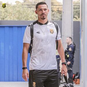 Guaraní: Walter por Adrián, la opción de Chiqui - Fútbol - ABC Color