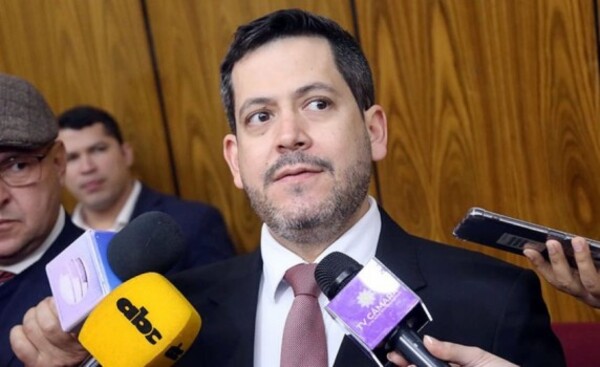 Adultos mayores:Diputados aprueba proyecto que universaliza la pensión