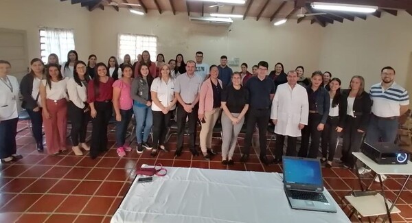 SUMAR: presentan a funcionarios incorporados al Centro de Rehabilitación de Adicciones - .::Agencia IP::.