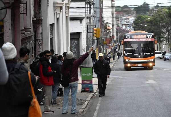 La reforma del transporte público prevé cambios de itinerarios y de las concesiones, adelantó el viceministro - Economía - ABC Color