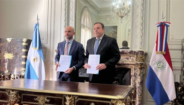 Paraguay y Argentina liberan rutas aéreas
