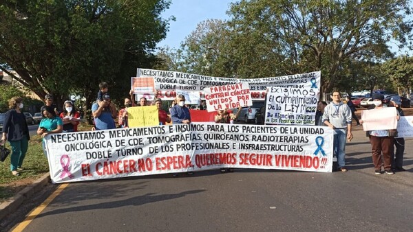 Piden investigar supuestos negociados en el Incán