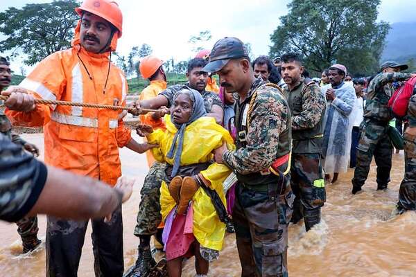 Más de 50 desaparecidos en norte de India por intensas lluvias de monzón - Mundo - ABC Color