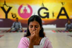 ¿Cómo se gana al yoga? En India quieren convertirlo en deporte olímpico - Polideportivo - ABC Color