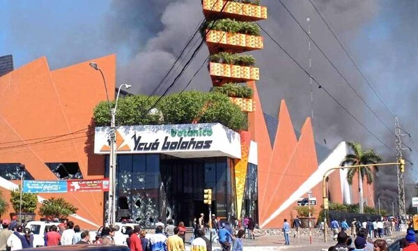 Ycuá Bolaños: 20 años de una tragedia que marcó con fuego al Paraguay – Prensa 5