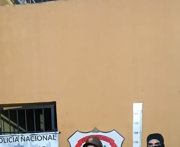 Guardia abatió a asaltante en surtidor de Santaní