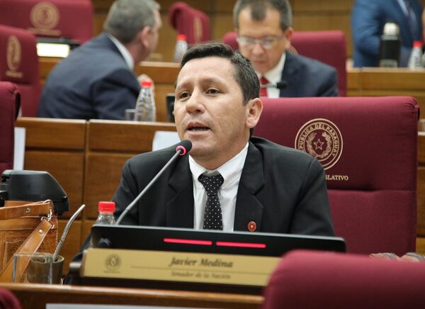 HC expulsa de sus filas a Javier Vera por "afectar la familia, la moral y las buenas costumbres” · Radio Monumental 1080 AM