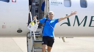 La Albirroja se instala en Marsella