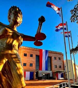 Ratifican condena de 19 años de cárcel por tráfico de drogas para concejal y policía en Amambay - Policiales - ABC Color