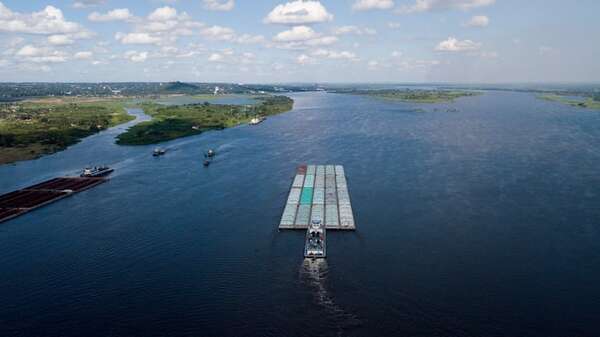 Hidrovía: ¿cómo afectaría a Paraguay una suba de peaje para buques oceánicos? - Economía - ABC Color