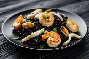 Así se prepara el mejor arroz negro, un plato para ocasiones especiales - Gastronomía - ABC Color
