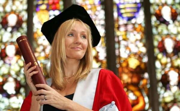 J.K. Rowling y los transgénero, una polémica candente - Gente - ABC Color