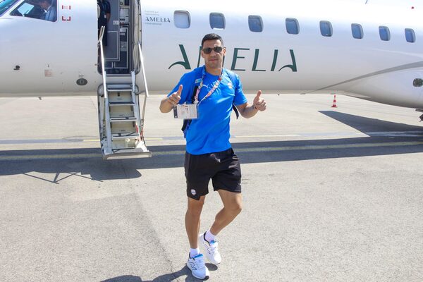 Selección Paraguaya llegó a Marsella tras los imprevistos provocados por la tormenta