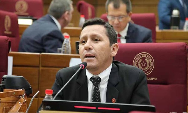 ‘Chaqueñito’ explica cómo era su relación con joven expolicía: “Jamás pagué por sexo” – Prensa 5
