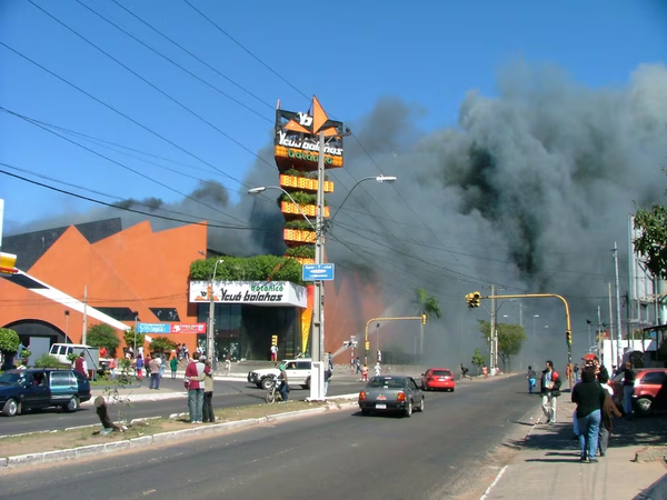 Sobreviviente de Ycuá Bolaños dijo que a 20 años de la tragedia, aún no se hizo plena justicia - Megacadena - Diario Digital