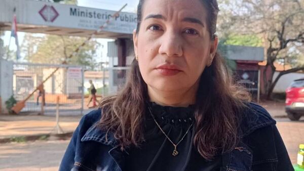 Denunció que la madrastra no le quiere devolver a su hija