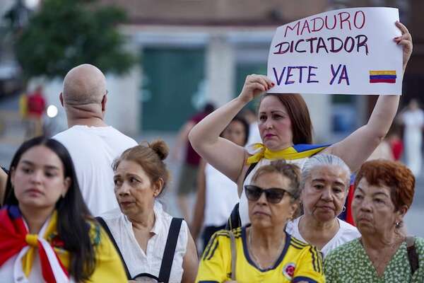 Supremo de Venezuela convoca a los 10 candidatos presidenciales a comparecer este viernes - Mundo - ABC Color
