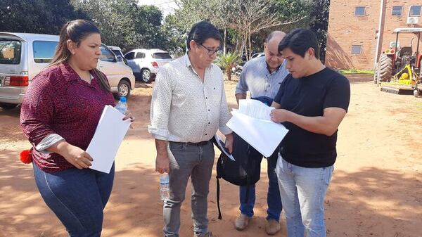 Tribunal de Cuentas se constituyó en la Municipalidad de J. A.Saldívar ante denuncias de concejales - Nacionales - ABC Color