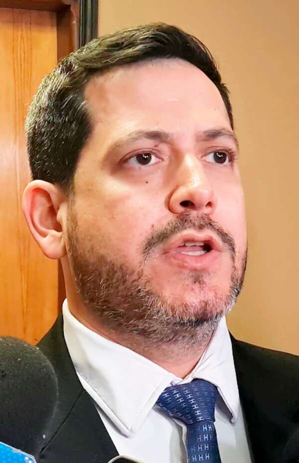Pedidos de desafuero a la par, plantea Latorre - Política - ABC Color
