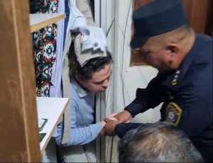 Atrapan a joven que golpeó a su madre y hermana durante pelea familiar - La Clave