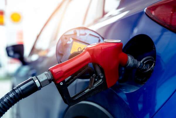 MIC niega que decreto sobre gasoil “búnker” resulte en monopolio para Petropar - Nacionales - ABC Color