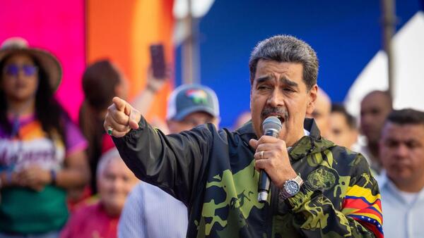 Nicolás Maduro responde a EEUU e insta a este país a "sacar sus narices de Venezuela"