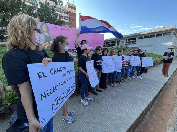 Pacientes oncológicos del IPS anuncian protesta por falta de medicamentos - ADN Digital