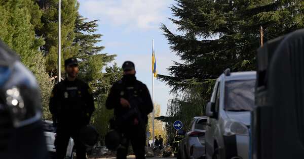 La Nación / España: desbaratan una red que introdujo irregularmente a 1.000 argelinos y sirios en Europa