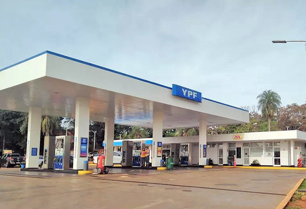 Con nueva suba, precios de combustibles en Puerto Yguazú dejan de ser ventajosos - La Clave