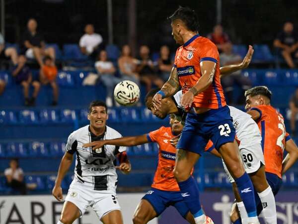 Tacuary y 2 de Mayo abren la tercera fecha en Villa Hayes - Fútbol - ABC Color