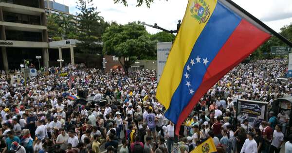 La Nación / Machado convocó para el sábado a manifestaciones masivas en Venezuela