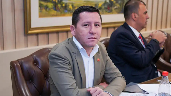 Se defiende el senador Chaqueñito “Si se me llega a echar del Senado no va a ser por corrupto” - OviedoPress