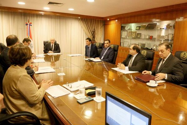Corte Suprema trabaja en nuevas directrices para mejorar gestión institucional