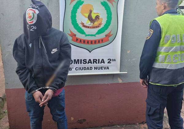 Uuna madre denunció, con lágrimas en los ojos, a su hijo tras casi ser tajeada