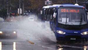 Lluvias en Chile dejan más de 1 millon de hogares sin electricidad en las últimas horas - Mundo - ABC Color