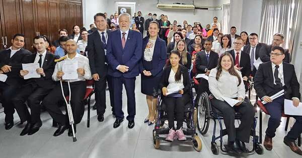 La Nación / IPS incorpora por concurso a 38 personas con discapacidad