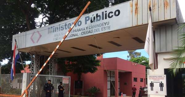 La Nación / Un hombre habría incendiado el dúplex de su pareja después de una pelea