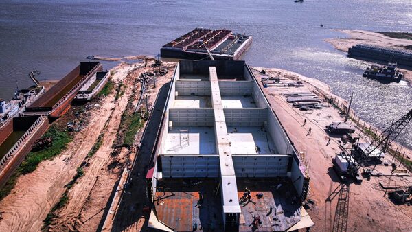 Construcción del mayor buque de carga impulsa creación de cientos de puestos de trabajo en Paraguay - .::Agencia IP::.