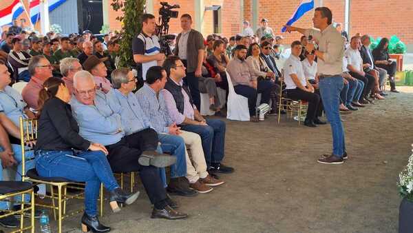 Peña defiende nuevo contrato a hija de Esgaib: "Hace un trabajo excelente"