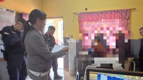 Beba de un año murió al caerle encima portón de hierro
