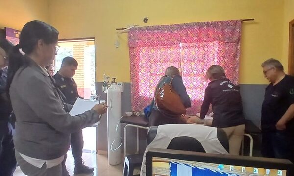 Beba de 1 año fallece al caérsele un portón de hierro