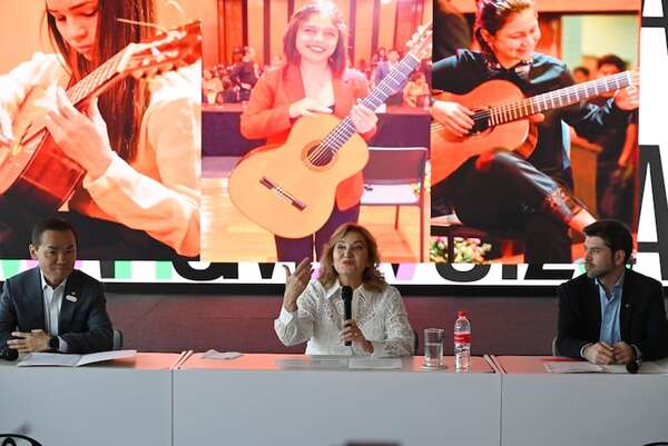 Instrumentoteca: se viene un nuevo concurso en el que Berta Rojas regalará guitarras - Música - ABC Color